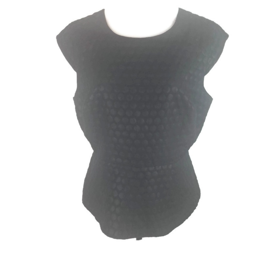 Vince Camuto Womens Top 14 Circle Geometric Cap